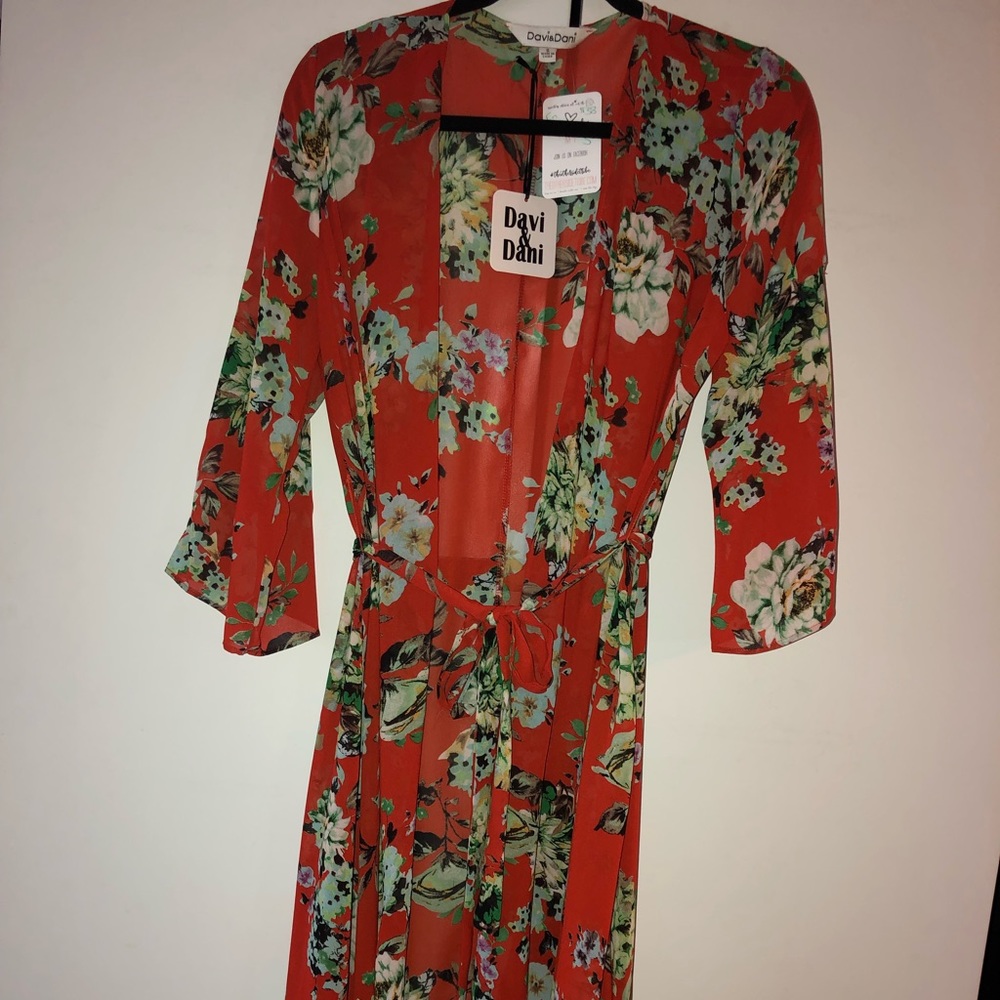 BNWT Floral Kimono robe/wrap/swimcover small